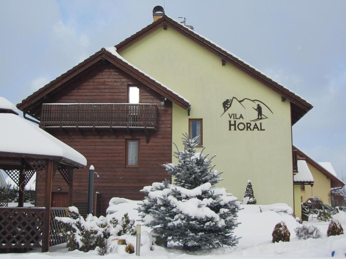 Vila Horal Liptovský Mikuláš Exterior foto
