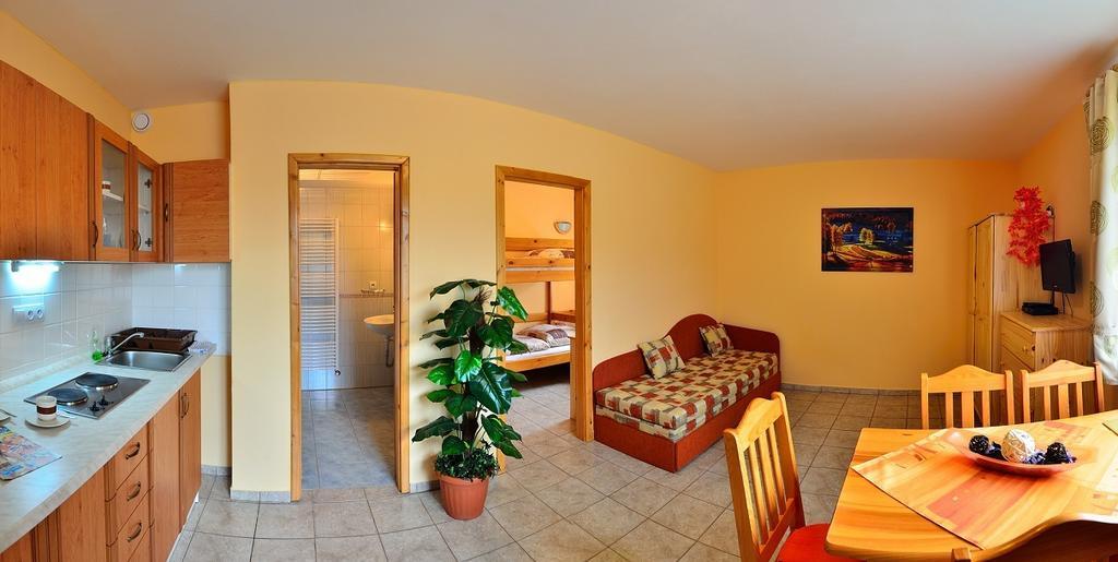 Vila Horal Liptovský Mikuláš Habitación foto